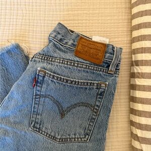 Levi's Blue Ankle & Cropped Jeans